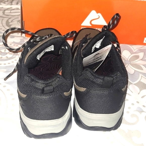 Mens Hiker Hiking Shoes NWT Ozark Trail Low Profile Genuine Leather Size 9.5 main image 5